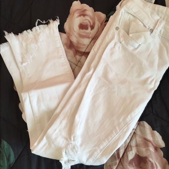 Joes white ripped jeans - Picture 4 of 5